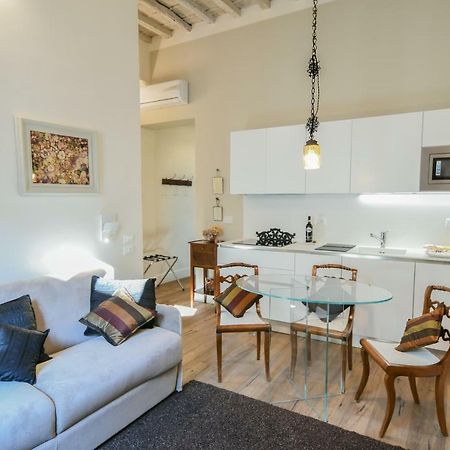 Oltrarno'S Sweet Rose - Free Parking! Appartement Florence Buitenkant foto