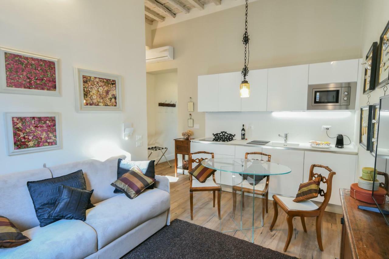 Oltrarno'S Sweet Rose - Free Parking! Appartement Florence Buitenkant foto