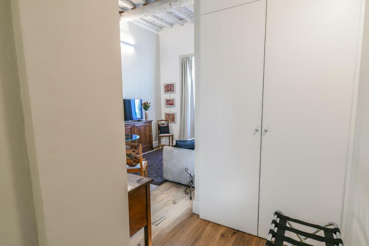 Oltrarno'S Sweet Rose - Free Parking! Appartement Florence Buitenkant foto