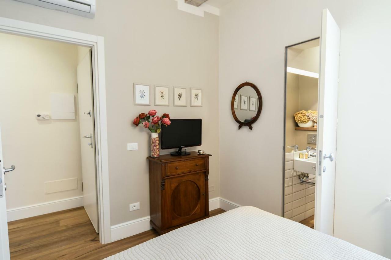 Oltrarno'S Sweet Rose - Free Parking! Appartement Florence Buitenkant foto