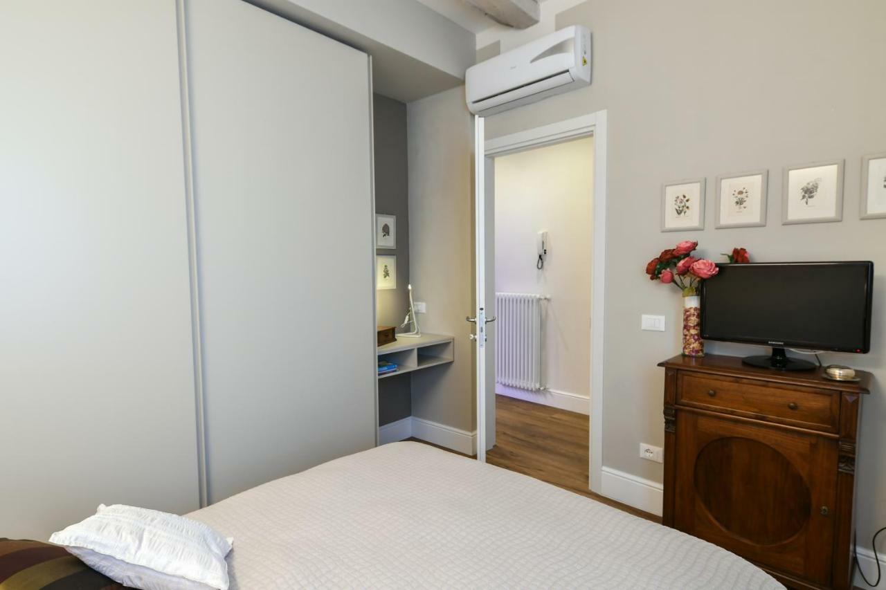 Oltrarno'S Sweet Rose - Free Parking! Appartement Florence Buitenkant foto