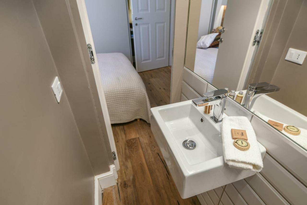 Oltrarno'S Sweet Rose - Free Parking! Appartement Florence Buitenkant foto